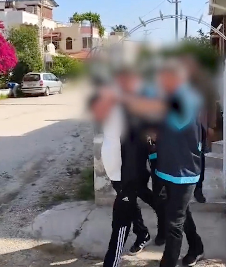 Cinayet Zanlısı Polisten Kaçamadı!