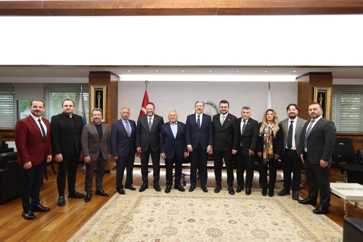 Başkan Büyükkılıç, MÜSİAD Hollanda Heyetini Ağırladı