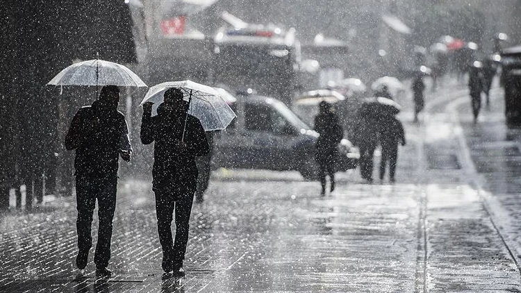 Meteorolojiden Sağanak ve Kuvvetli Rüzgar Uyarısı
