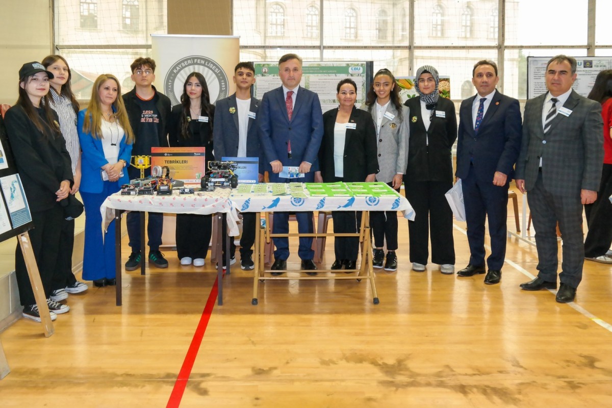 Kayseri Fen Lisesi Bilim Etkinliğine Ev Sahipliği Yaptı 