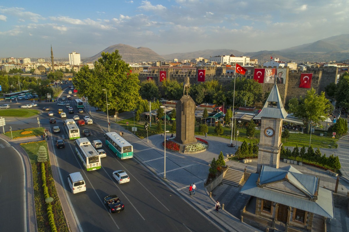 Kayseri’deki Kayıtlı Araç Sayısı Açıklandı 