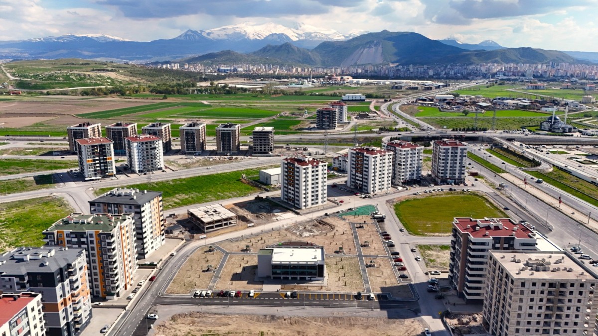 Büyükşehir’den Şehir Hastanesi Çevresine 4 Yeni Yeşil Alan