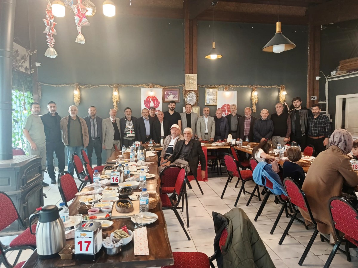 MAZLUMDER Kahvaltıda Buluştu