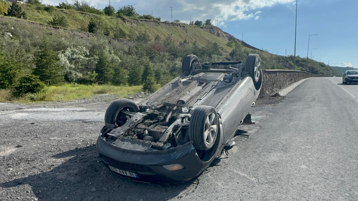 Kayseri’de Otomobil Devrildi: 1 Yaralı