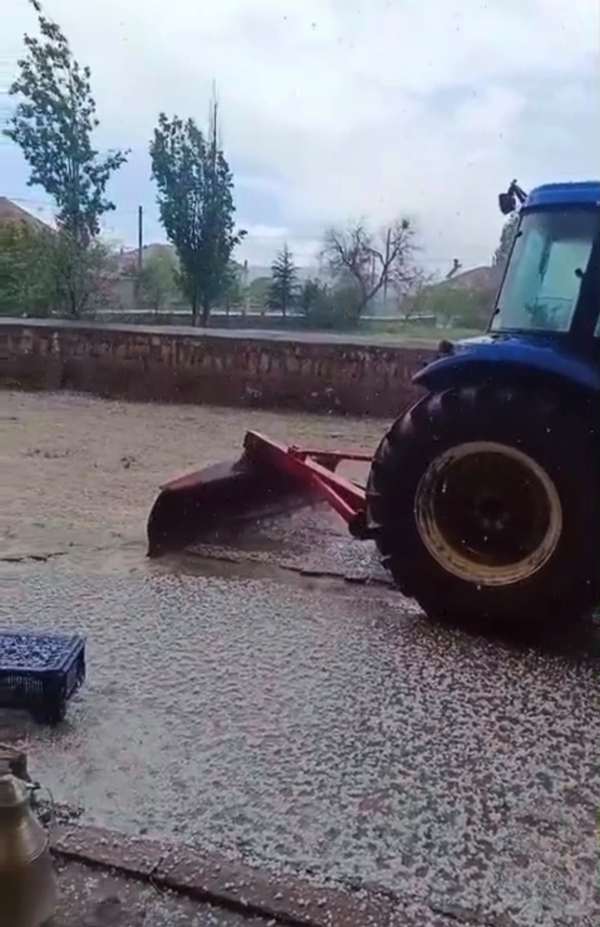 Bünyan’ın Kırsal Mahallelerinde Dolu Yağışı Etkili Oldu