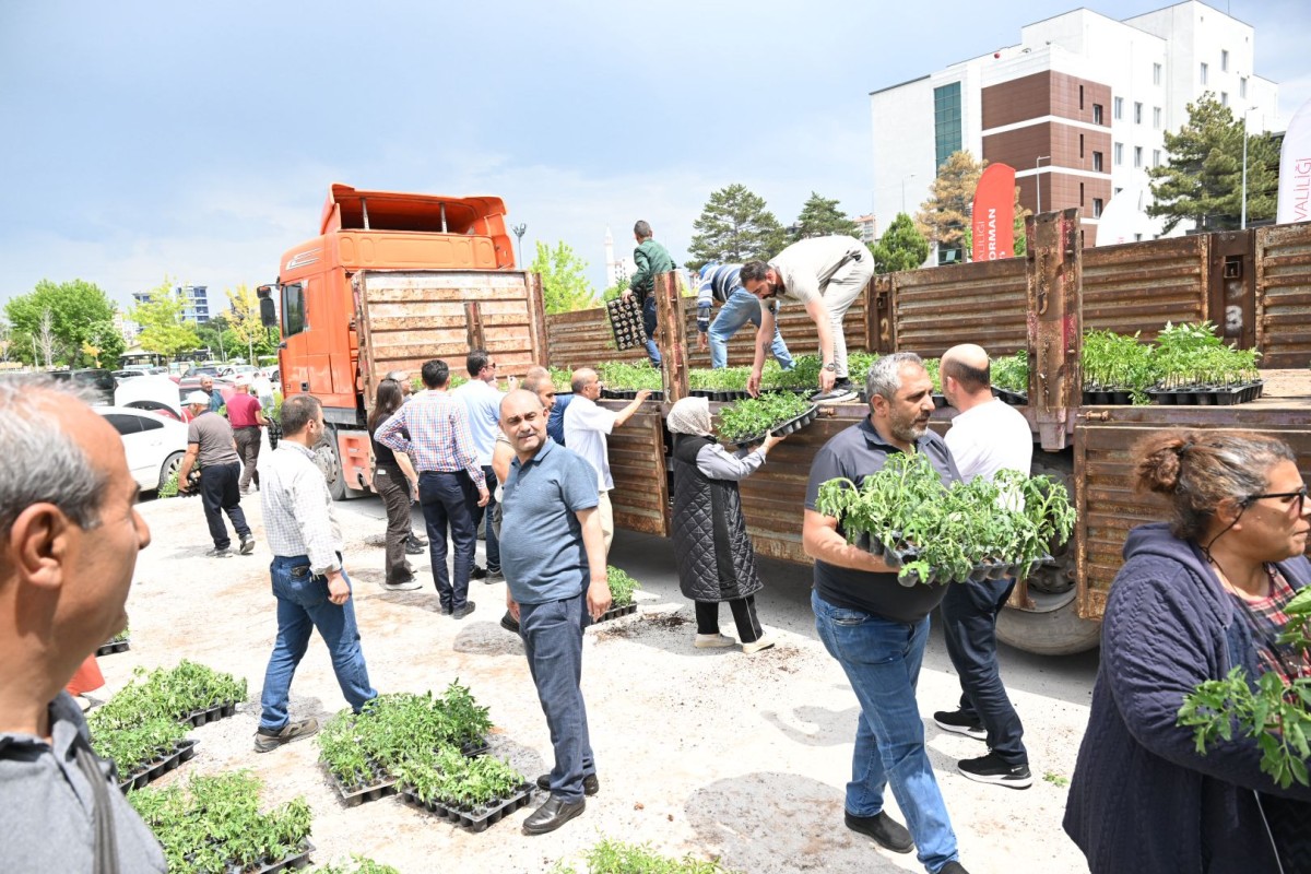 Kayseri Ticaret Borsası’ndan 30 Bin Fidelik Dev Destek