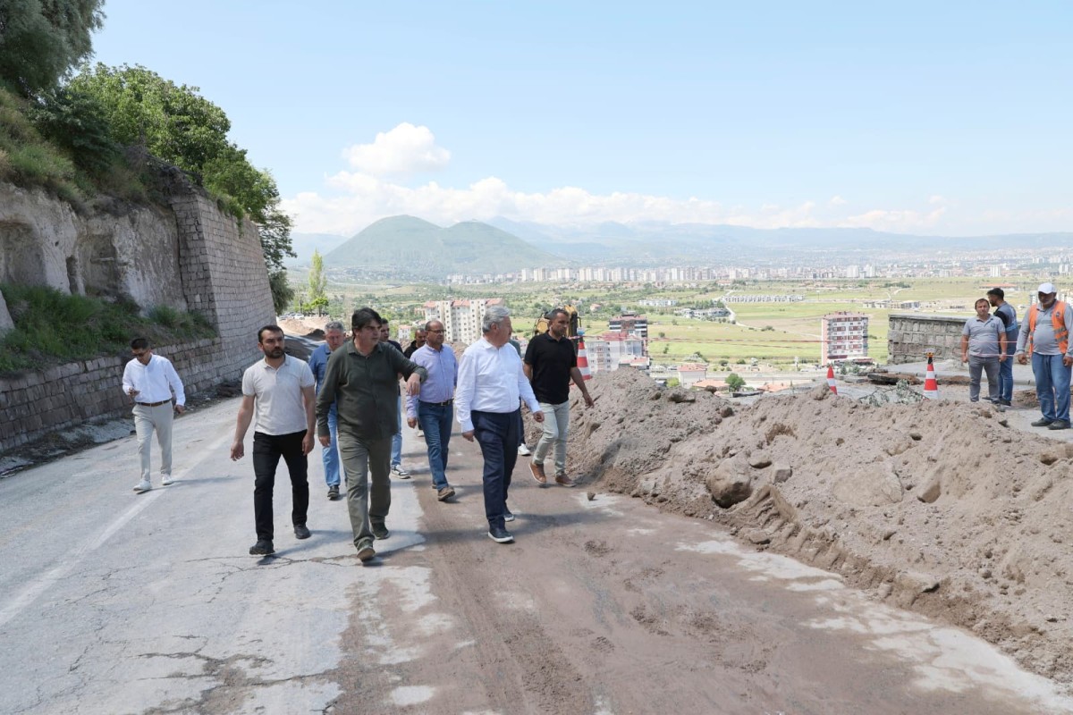 Melikgazi Belediyesi’nden Çöken İstinat Duvarına Acil Müdahale