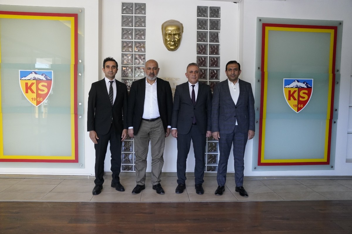 SGK İl Müdürü Mustafa Türkoğlu’ndan Kayserispor’a Ziyaret