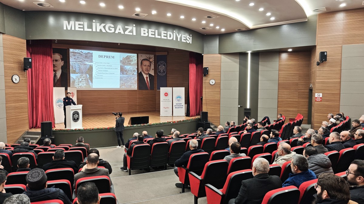 Büyükşehir’den 16 İlçede Din Görevlilerine Afet ve Yangın Eğitimi