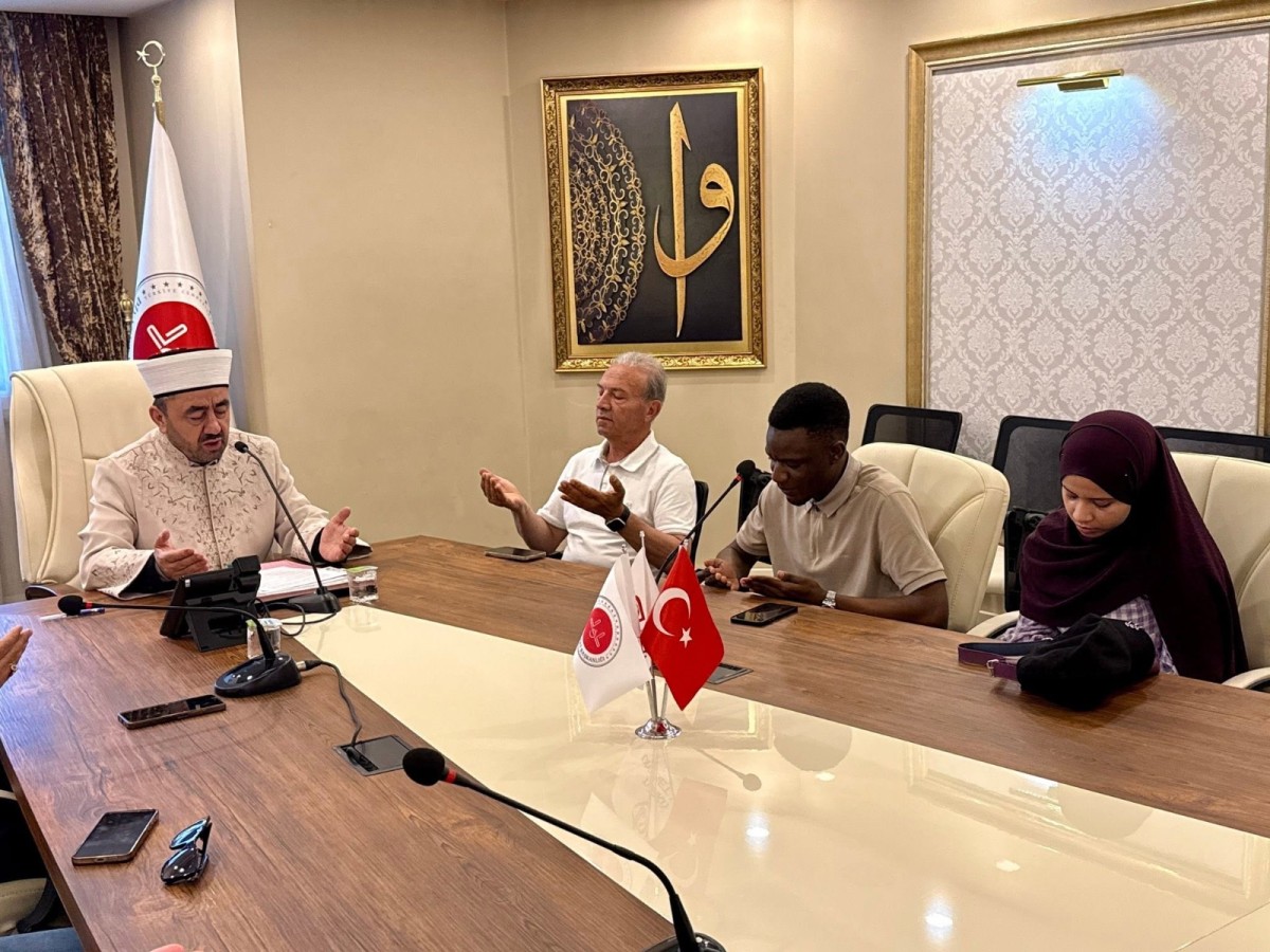 Kayseri’de Zambiyalı Dominic Singoma Müslüman Oldu