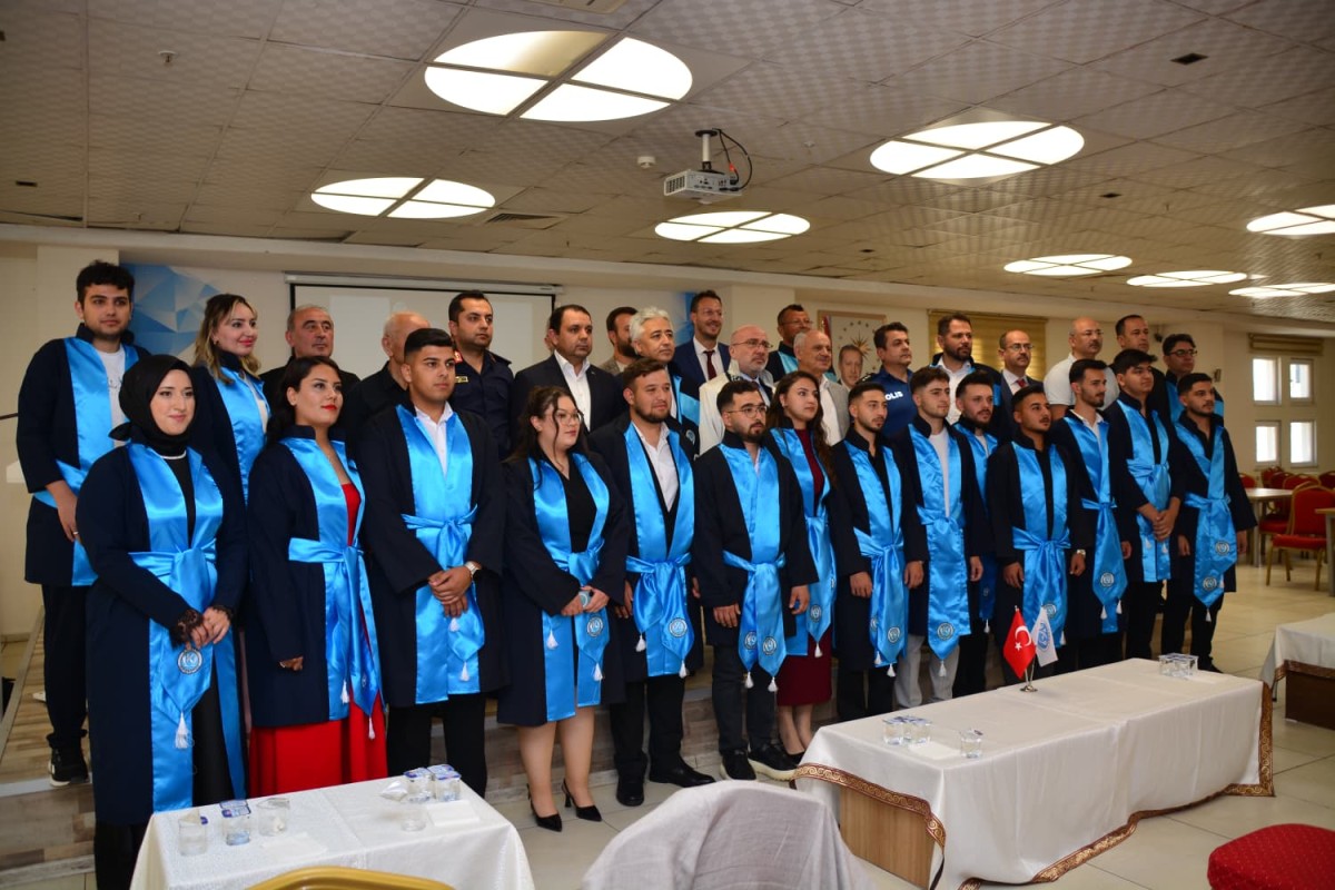 Kayseri Üniversitesi Yahyalı MYO'da Mezuniyet Töreni Düzenlendi