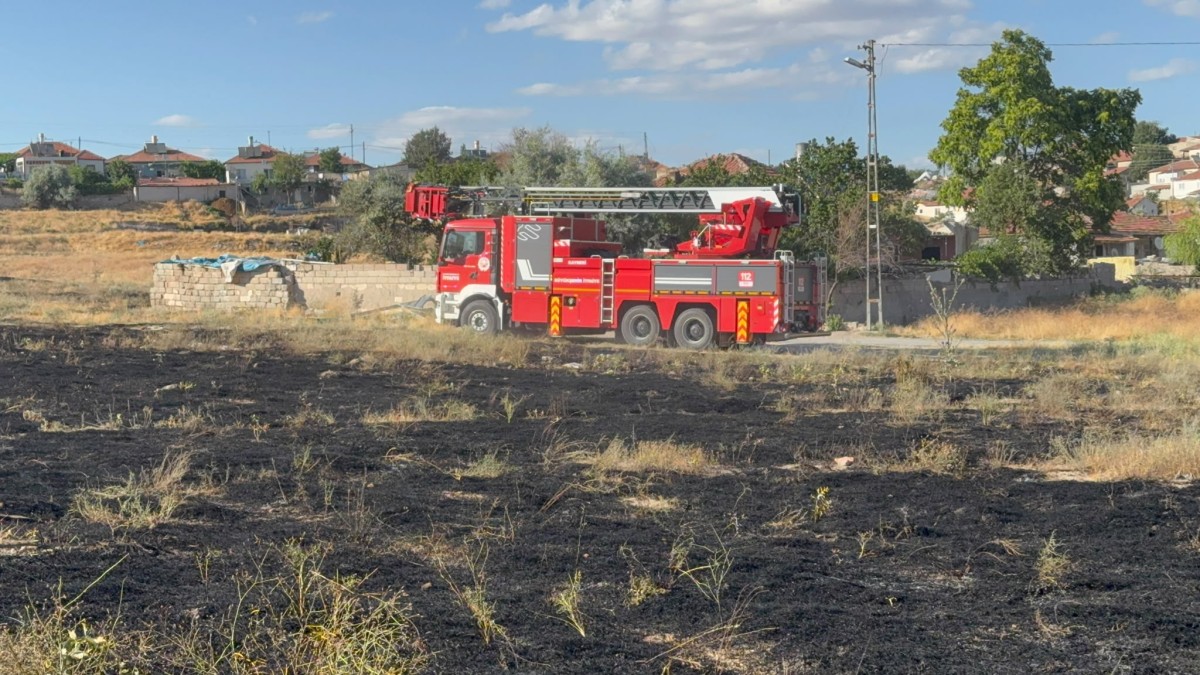  Kayseri’de Anız Yangını