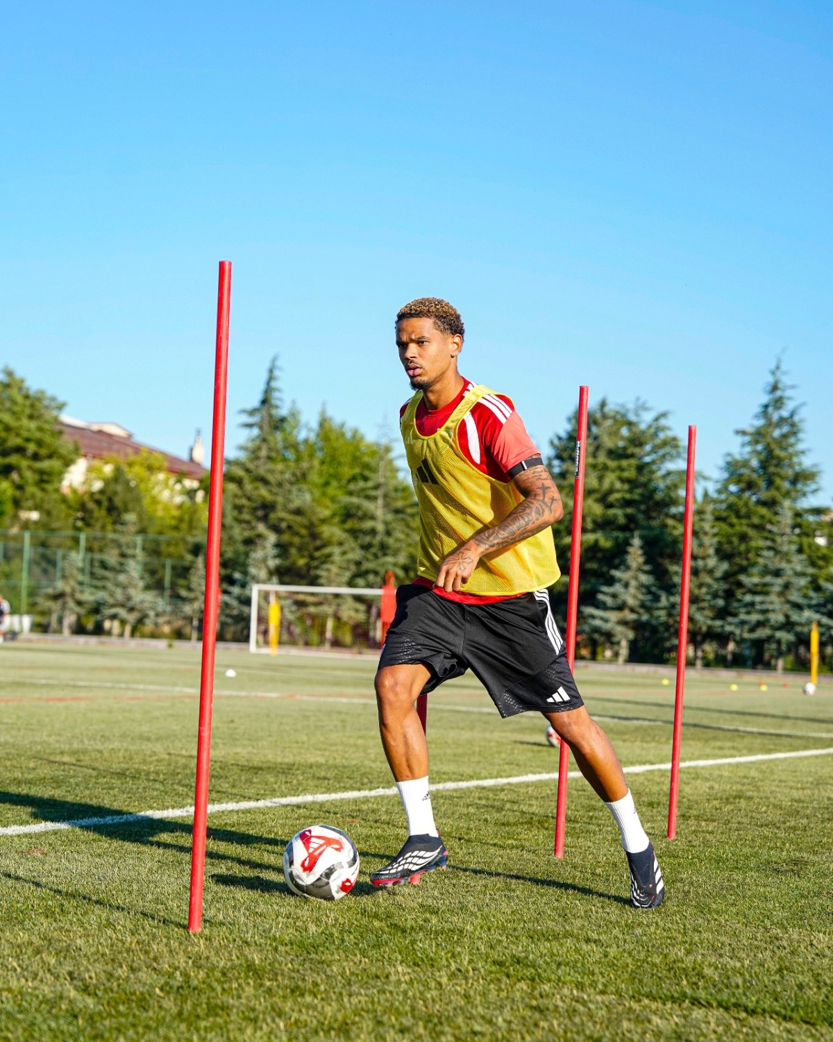 Kayserispor’da Katongo İle Yollar Ayrıldı