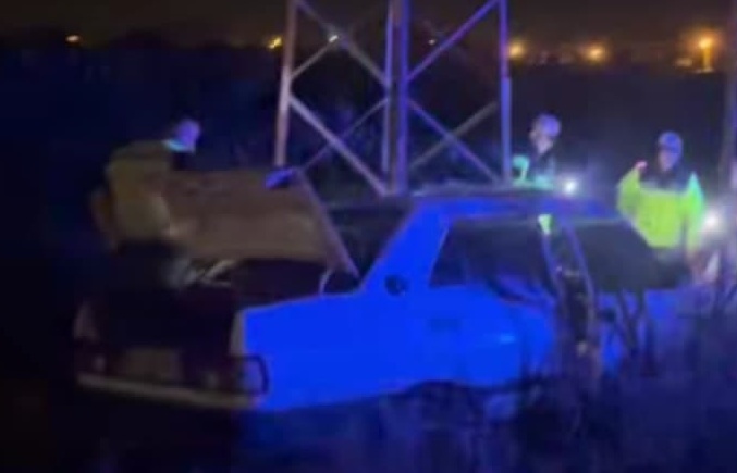 Develi’de Otomobil Elektrik Direğine Çarptı: 1 Yaralı