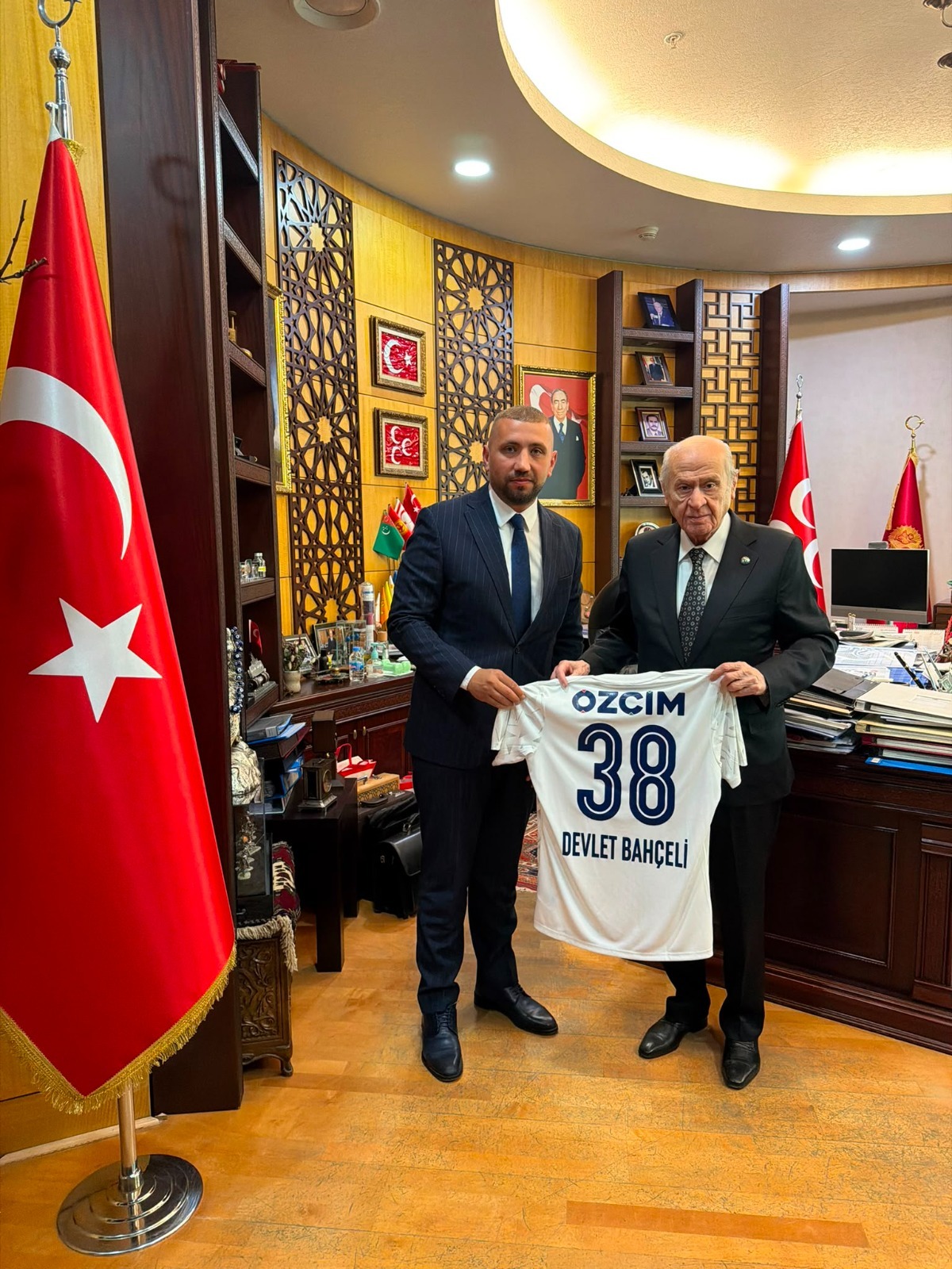  Erciyes 38 FK Başkanı Ersoy, Bahçeli’yi Ziyaret Etti