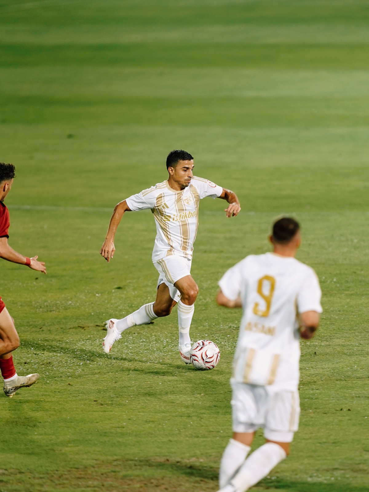 Kayserispor Deplasmanda Vanspor’u Seferi ile Devird