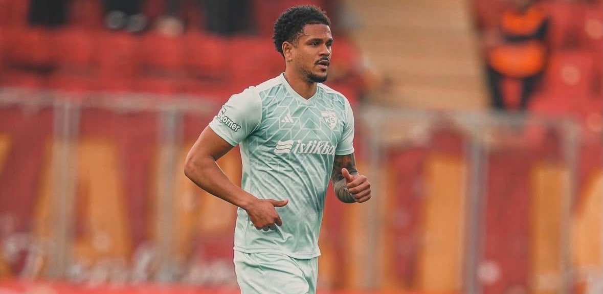 Kayserispor’da Onugkha’nın Sözleşmesi Feshedildi