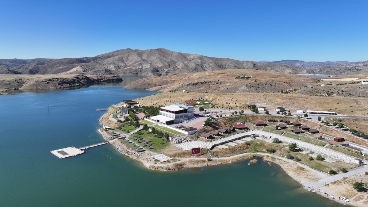 Kayseri’nin Denizi Kuşçu Marina Vatandaşların Gözdesi Oldu