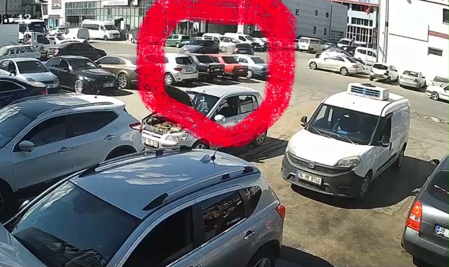 Yeni Sanayi’de Korkutan Kaza: “Bu Bölgede Kazalar Sık Yaşanıyor”