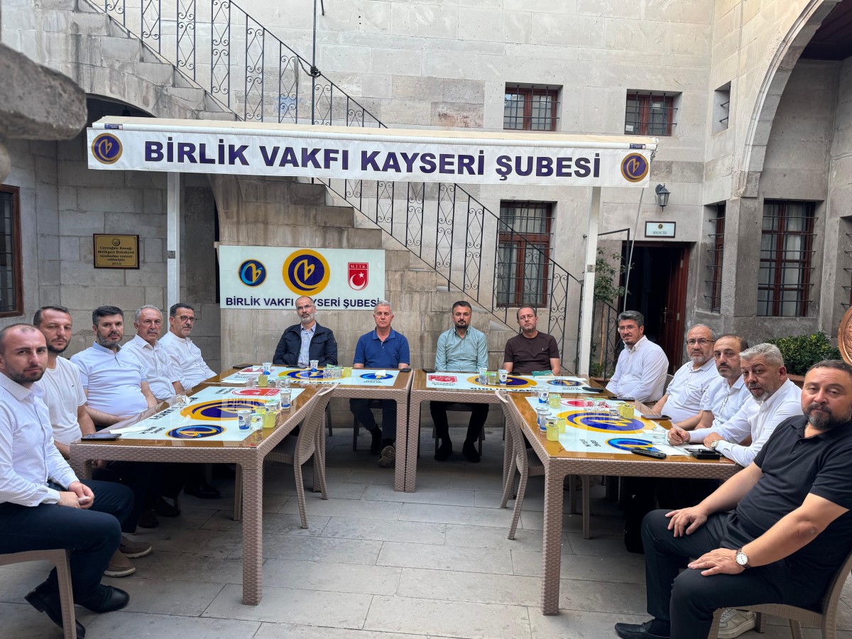 Birlik Vakfı Kayseri Şubesi’nde Dev Organizasyon İçin Önemli Toplantı