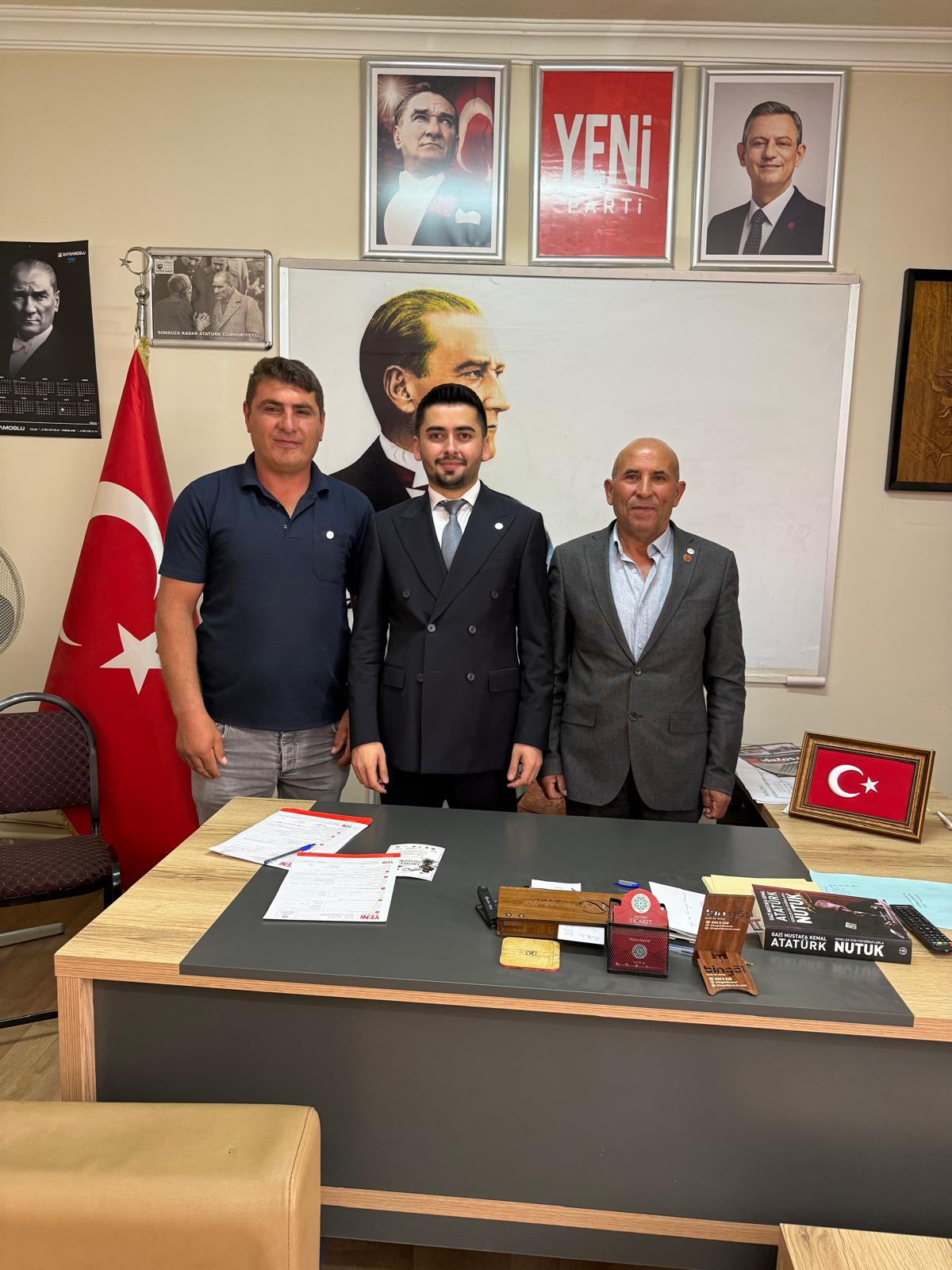 Akkışla’da İki Belediye Meclis Üyesi YENİ Parti’ye Katıldı
