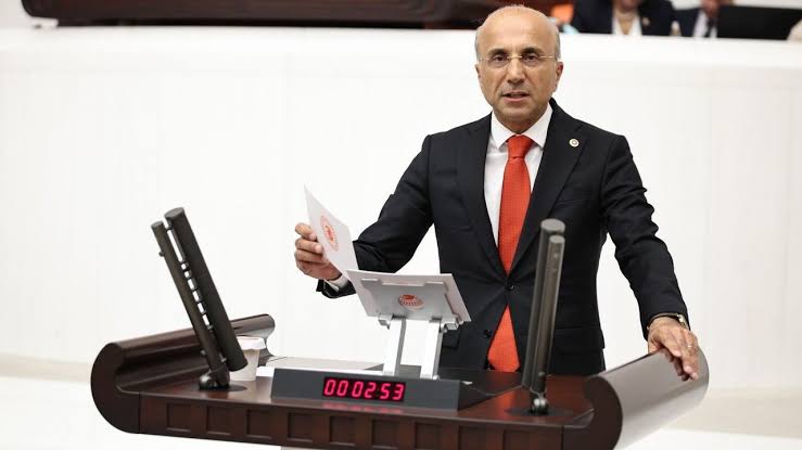 Aşkın Genç: ‘’Türkiye’de Her Dört Saatte Bir İşçi Hayatını Kaybediyor’’