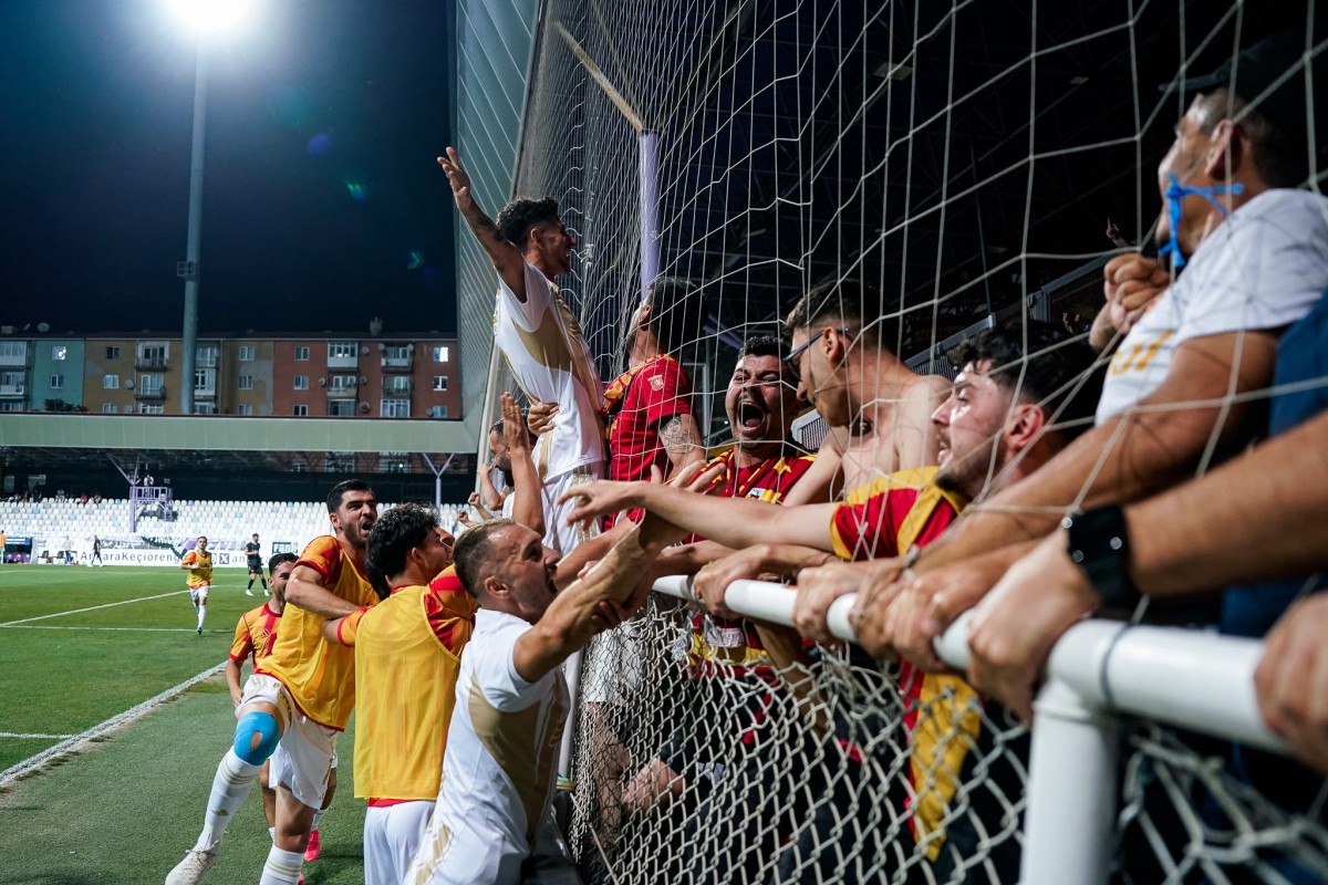 Kayserispor Fırtına Gibi Esi̇yor: 3 Haftada 9 Puan!