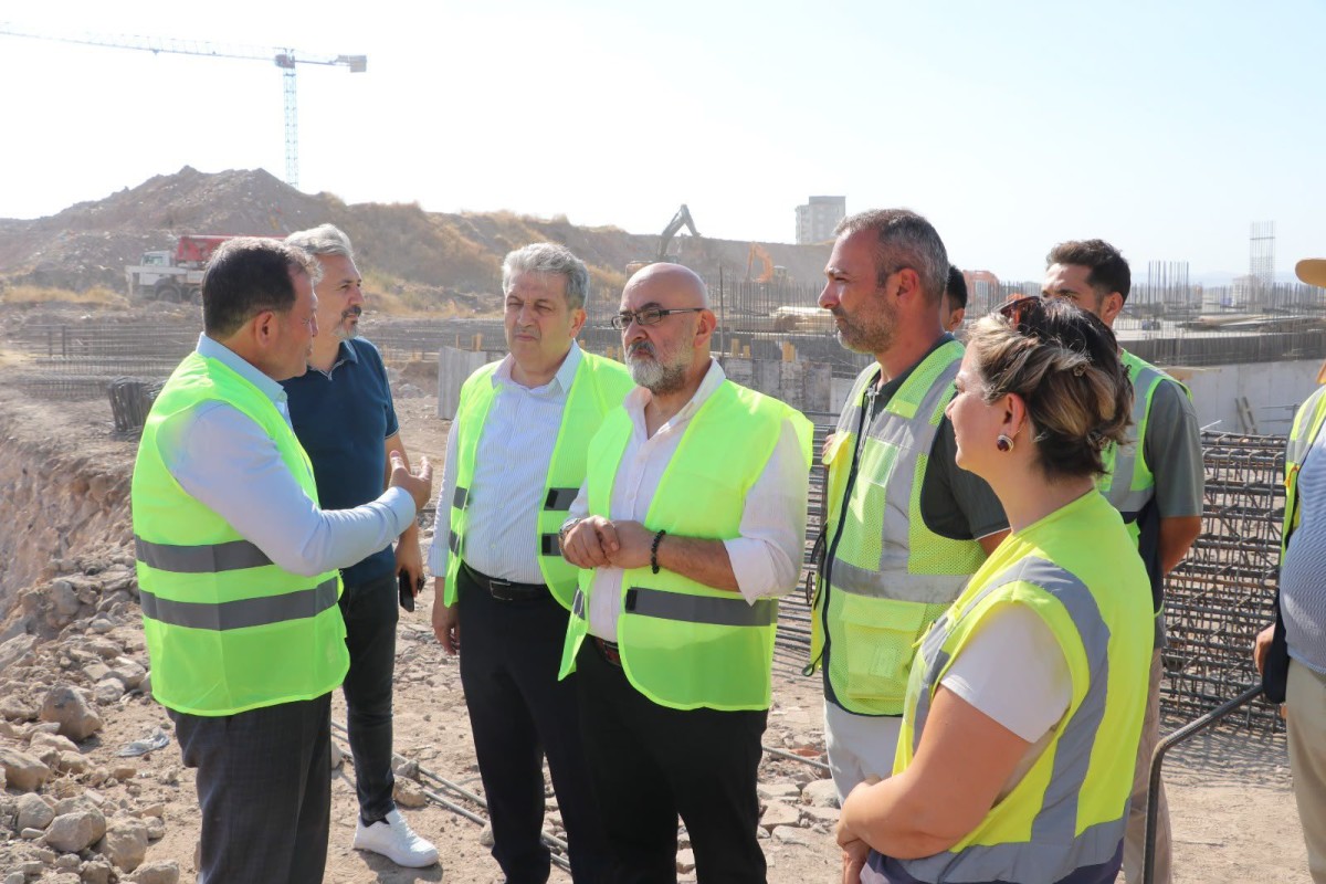 Milletvekili Cıngı Müjdeyi Verdi: Talas’a 7 Bin Kişilik Dev Yurt Kompleksi Geliyor