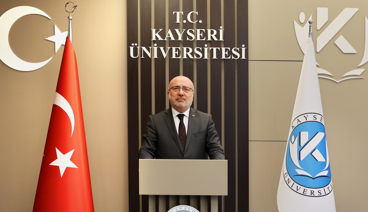 KAYÜ Rektörü Karamustafa’dan “Malazgirt Zaferi” Mesajı