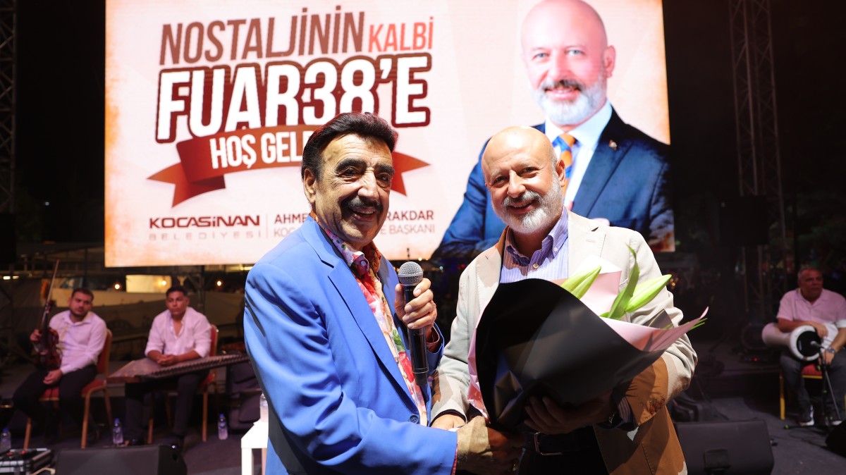 Hakkı Bulut Kayseri’de Sevenleri ile Buluştu