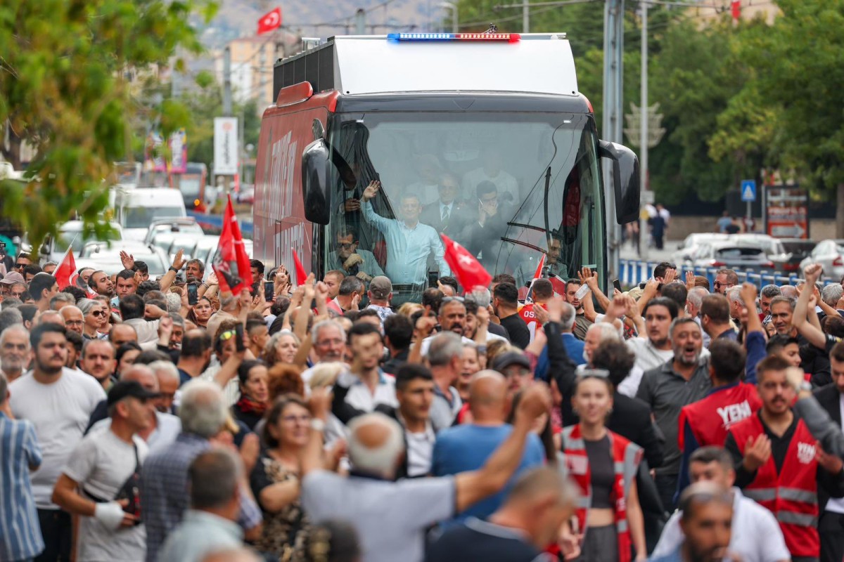 CHP Lideri Özgür Özel Kayseri'de: “Yeni Parti İktidara Hazırdır”