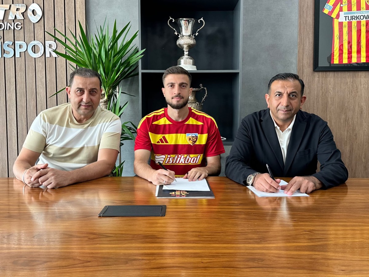 Kayserispor’a Yeni Orta Saha: Ensar Kemaloğlu İmzayı Attı