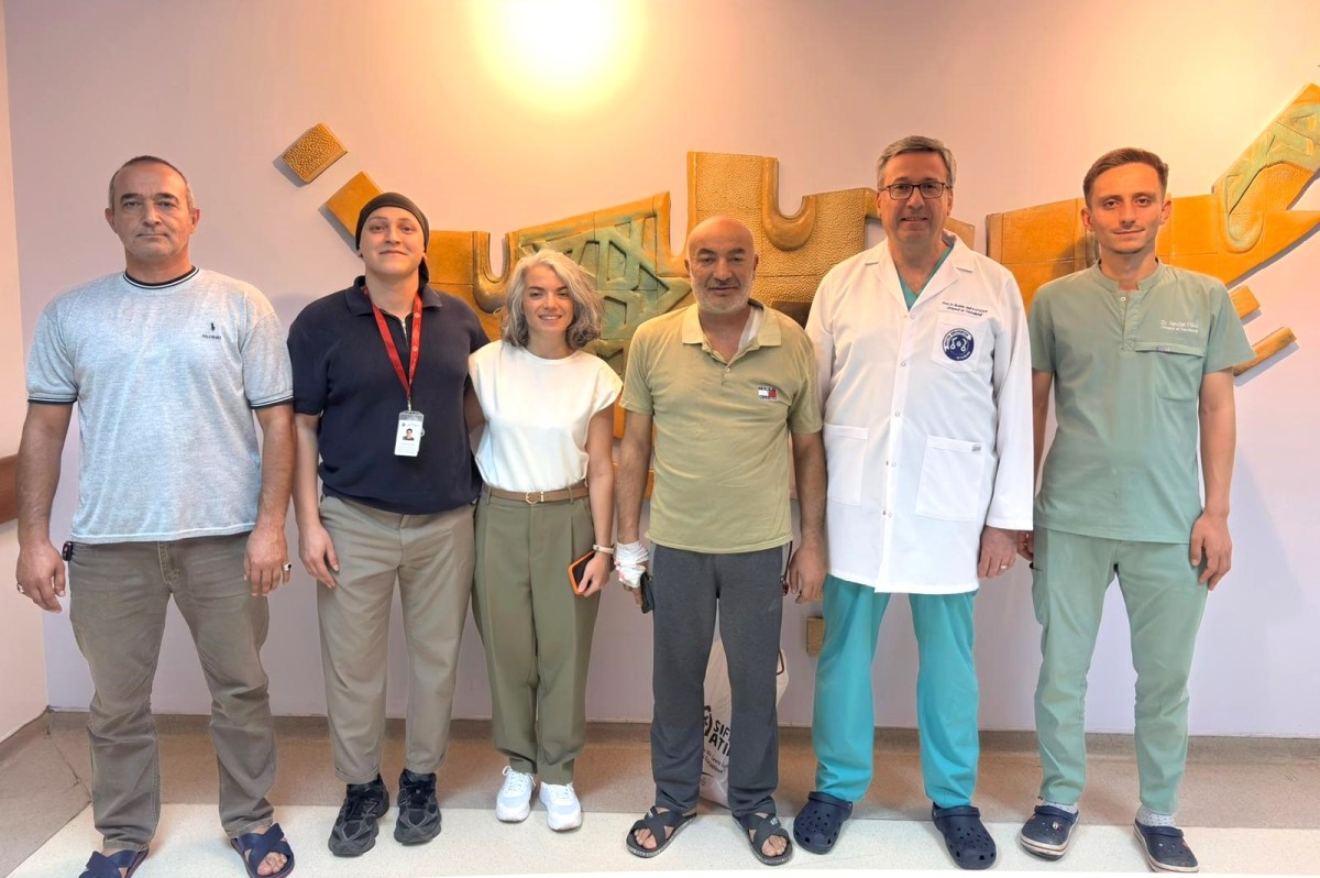 Çorum’dan Gelen Hastaya ERÜ Hastaneleri’nde Başarılı Ameliyat
