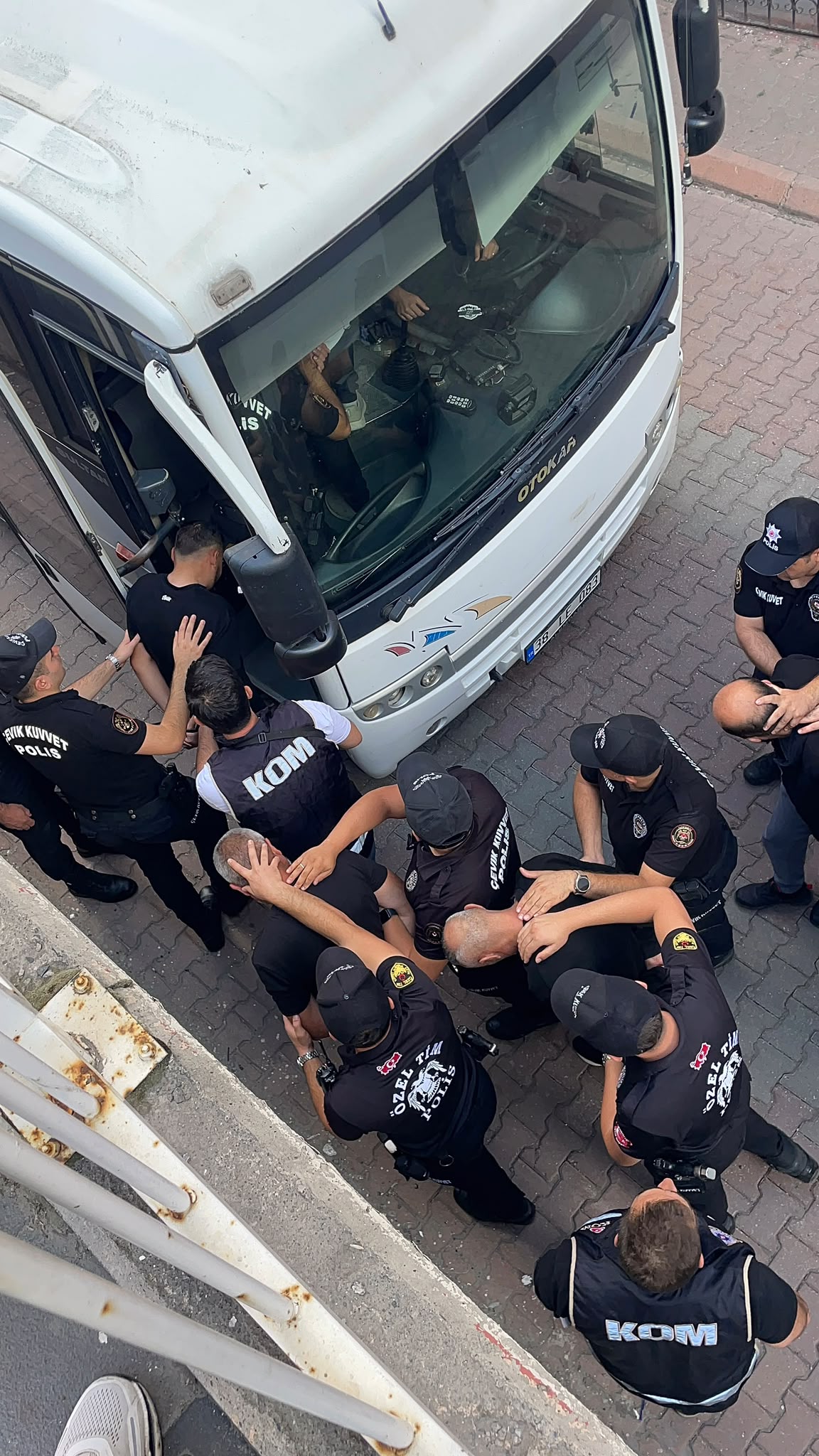 Yeni Nesil Suç Örgütü Operasyonunda 16 Şüpheli Tutuklandı