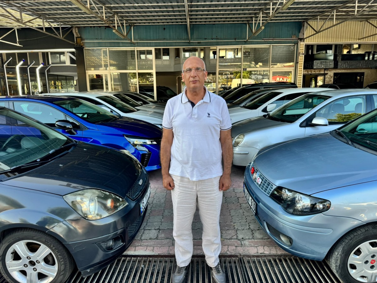 Oto Galericiler Sitesi Başkanı Atabey: 