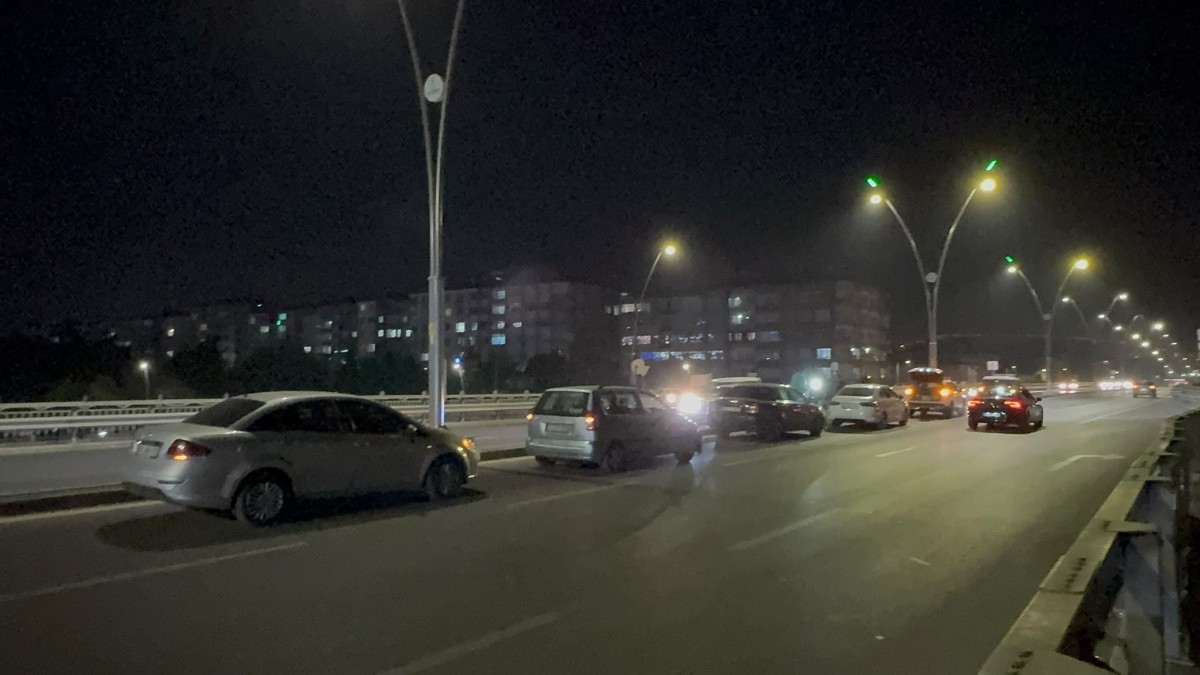 Kayseri’de 4 Araçlı Zincirleme Trafik Kazası: 2 Yaralı