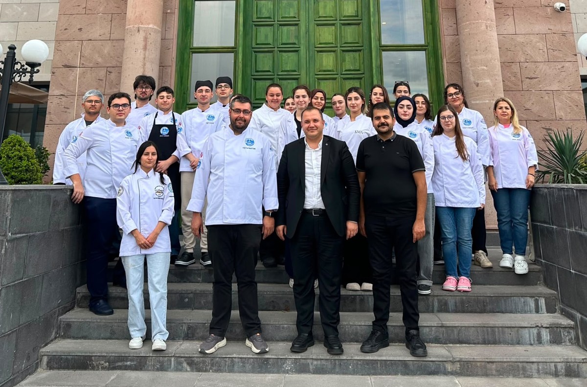 Kayseri Mutfak Akademisi’nde Öğrencilere Gastronomi Eğitimi