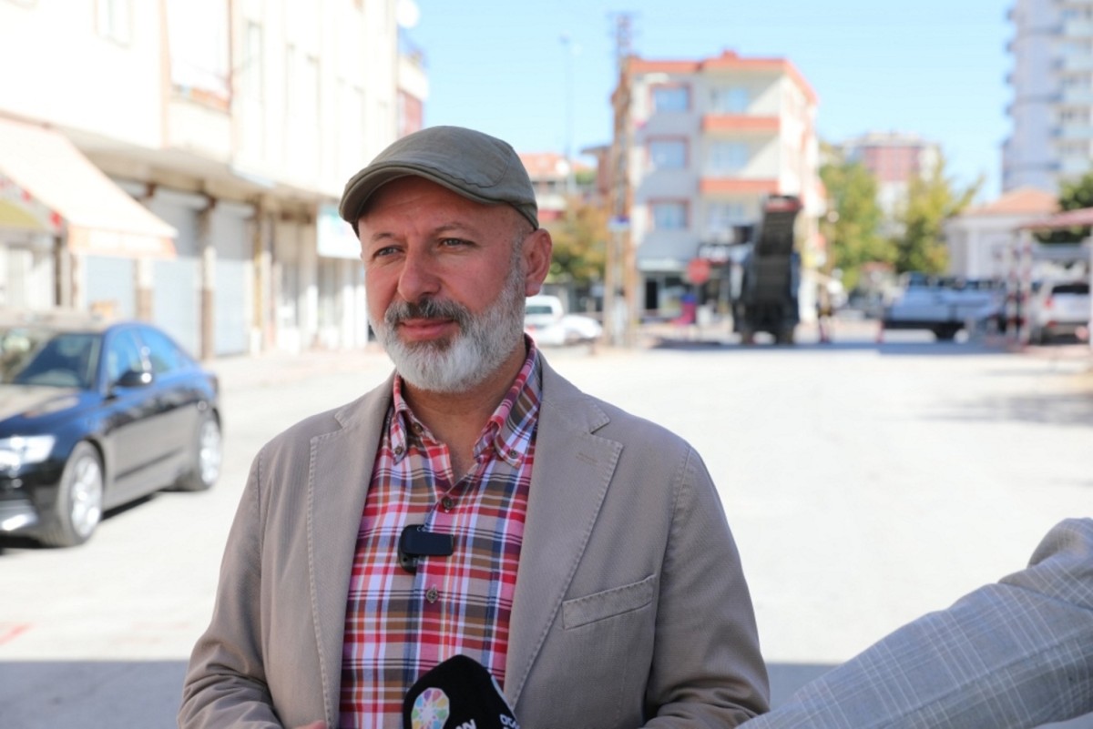 Kayseri’de İlk ve Tek Olan Asfalt Freze Aracı İle Asfalt Kazılıyor