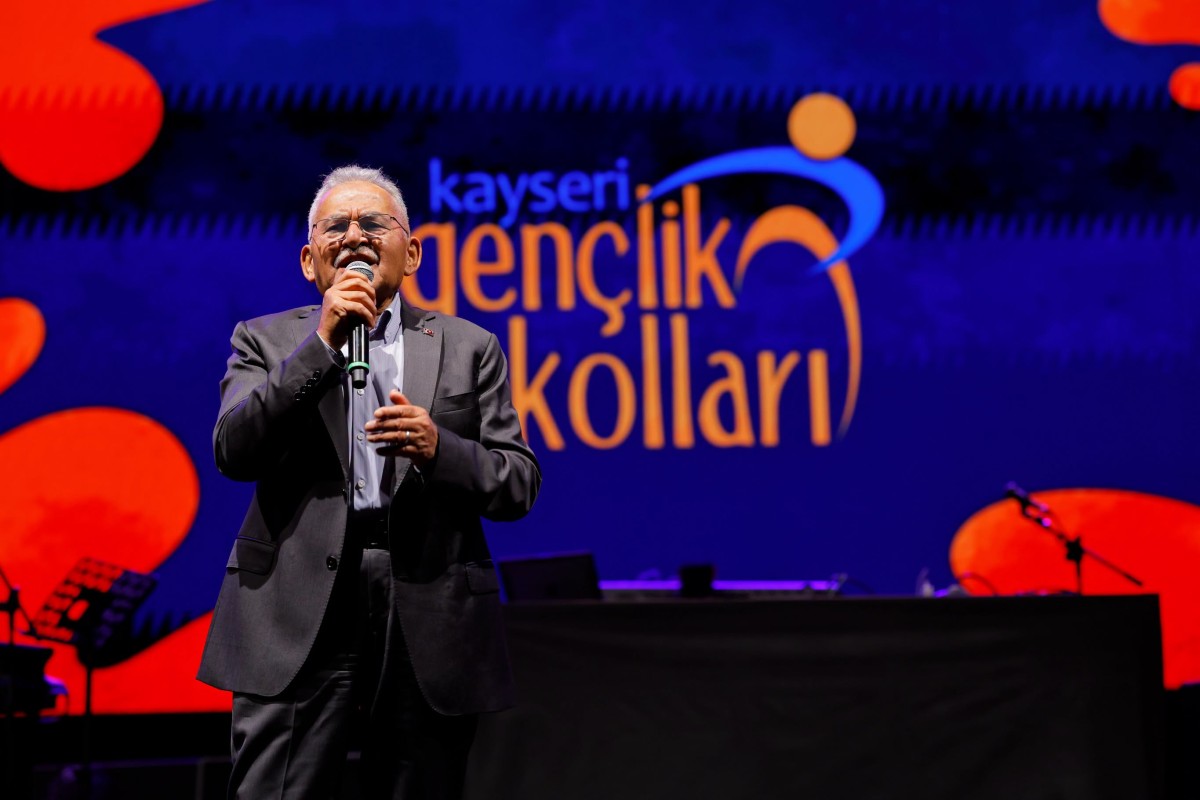 Başkan Büyükkılıç, Gençlerle Buluştu: “Biz Sizler İçin Varız”