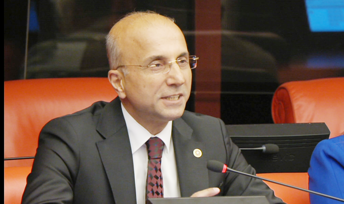 Aşkın Genç’ten Bütçe Hesabı: ‘’8 Ayda Faize 2 Trilyon Lira’’