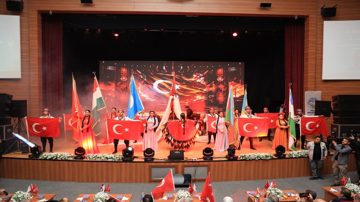 Talas'ta Türk Dünyası Şair ve Yazarları 2. Buluşma Heyecanı