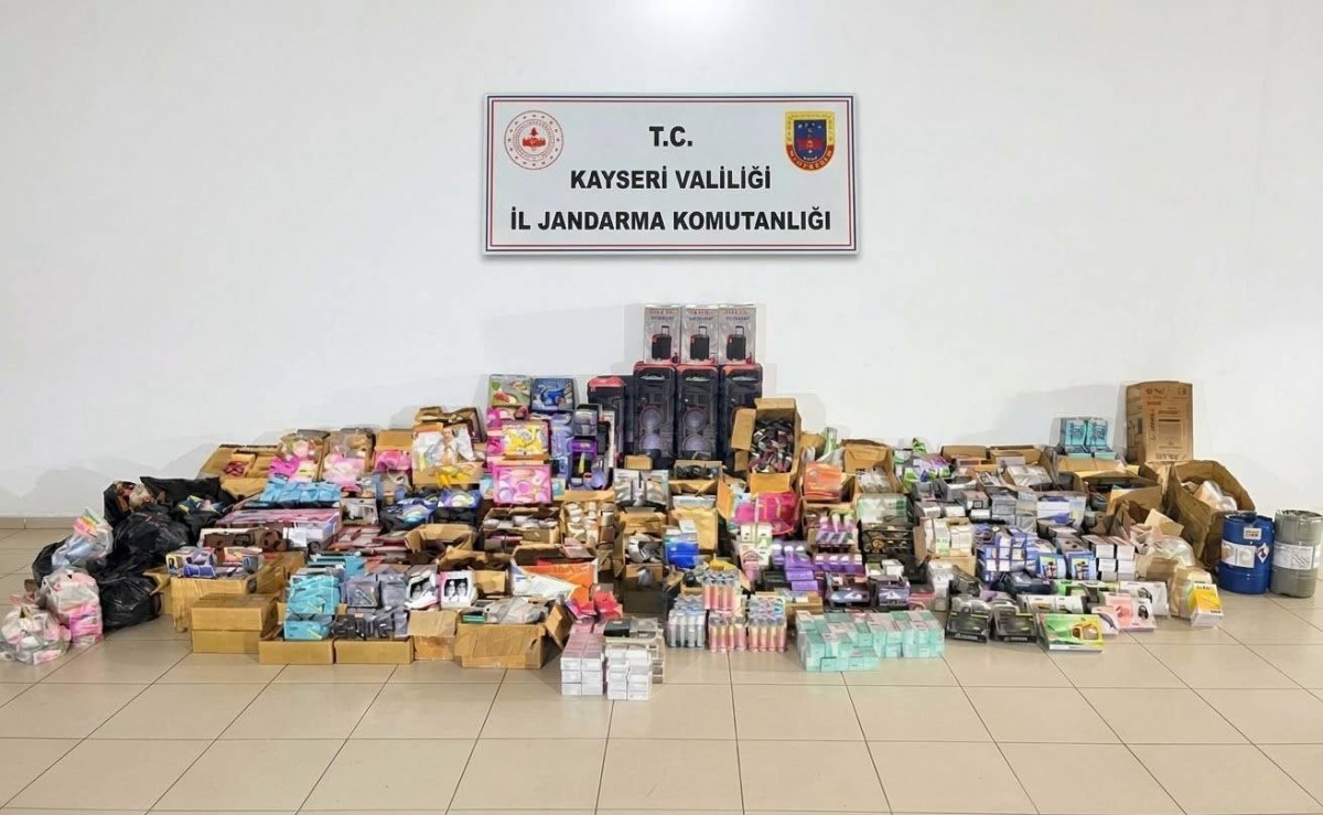 Kayseri’de 10 Milyon TL Değerinde Kaçak Ürün Ele Geçirildi