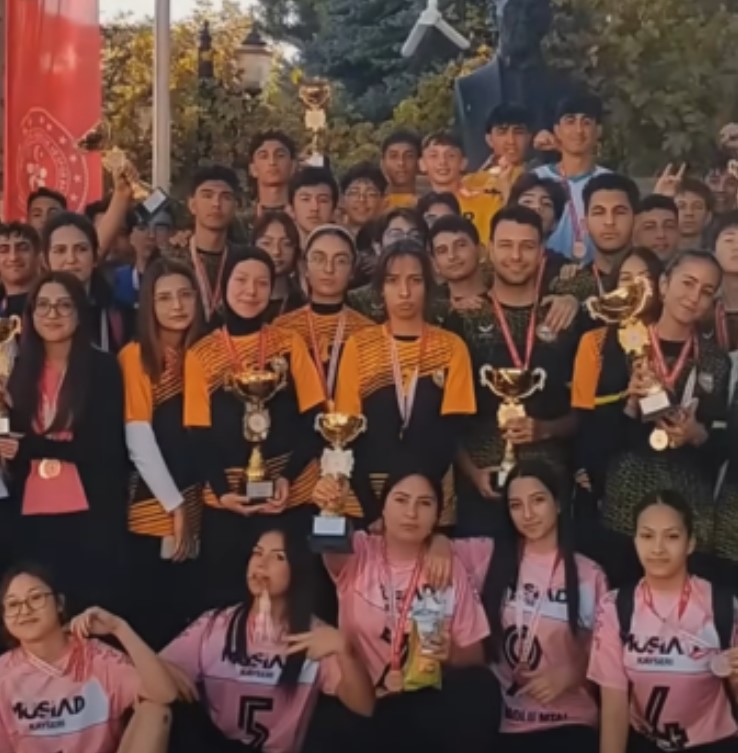 Kayseri’de Okul Sporları Heyecanı Ağırnas’ta Başladı