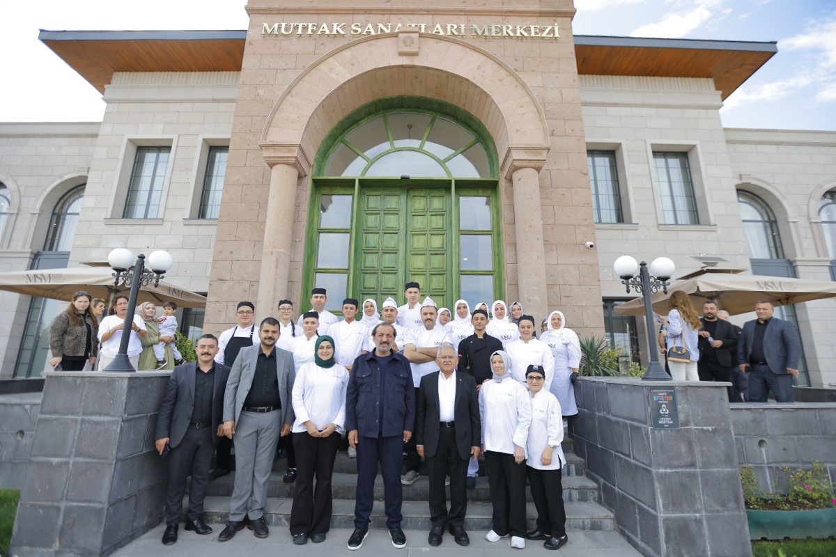 Masterchef Şeflerinden Başkan Büyükkılıç’a Övgü