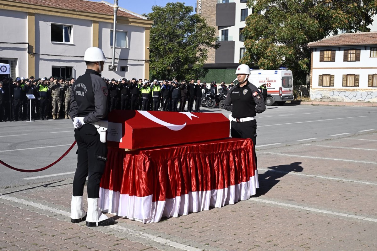Artvin’de Geçici Görevde Bulunan Polis Memuru Hayatını Kaybetti