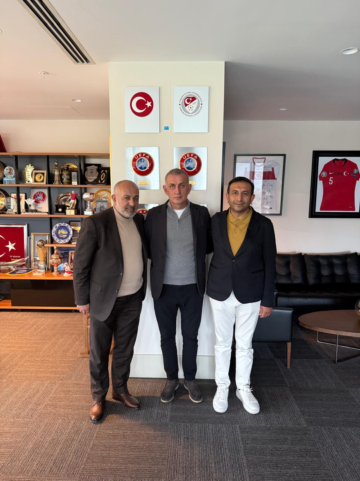 Kayserispor Başkanı Çamlı’dan TFF Başkanı Hacıosmanoğlu’na Ziyaret