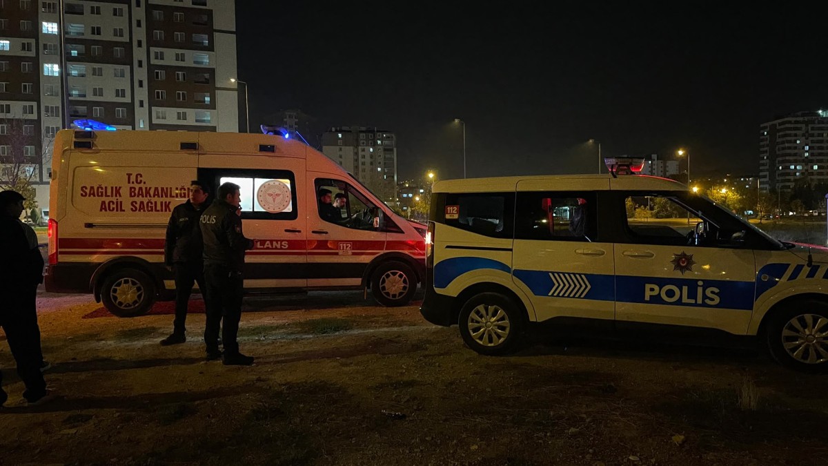 Kayseri'de Bıçaklı Kavgada 15 Yaşındaki Çocuk Ağır Yaralandı
