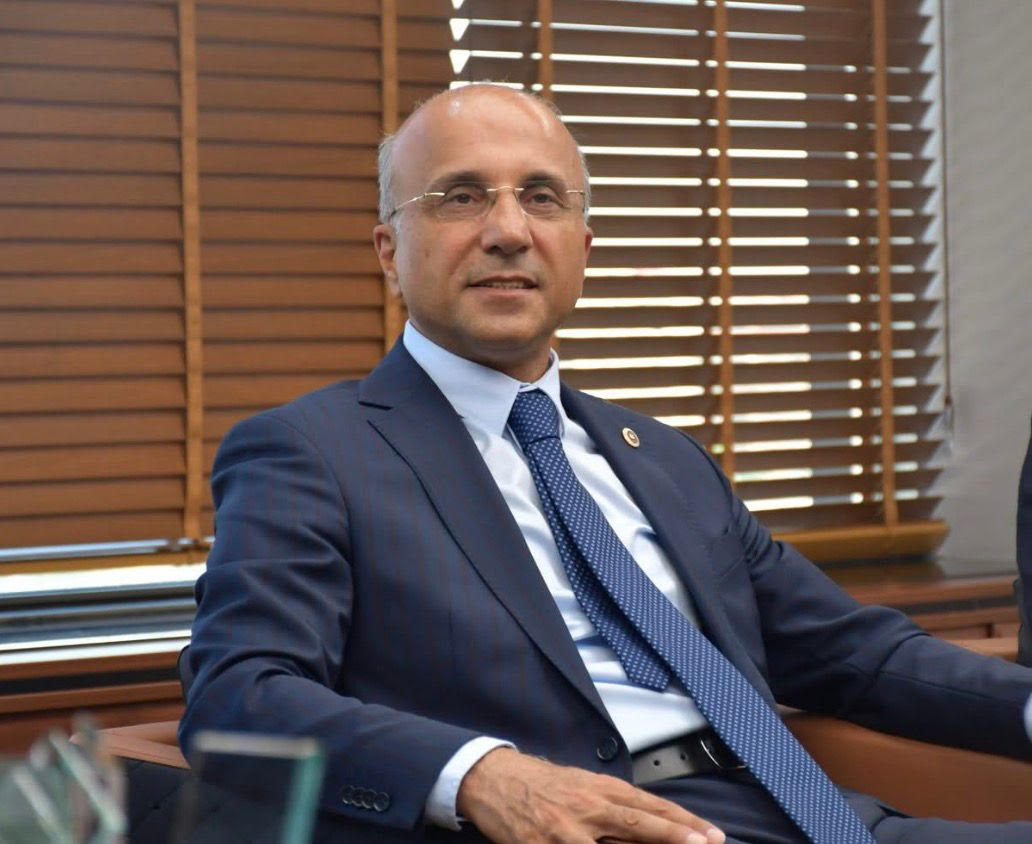 Aşkın Genç: ‘’Faiz Büyüyor, Milletin Sofrasındaki Ekmek Küçülüyor’’