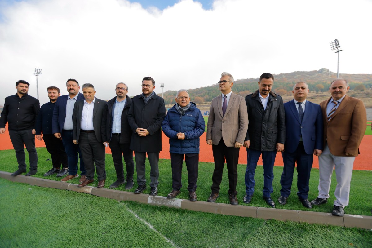 Başkan Büyükkılıç: “Erciyes’e Atletizm Pisti Kazandırdık”