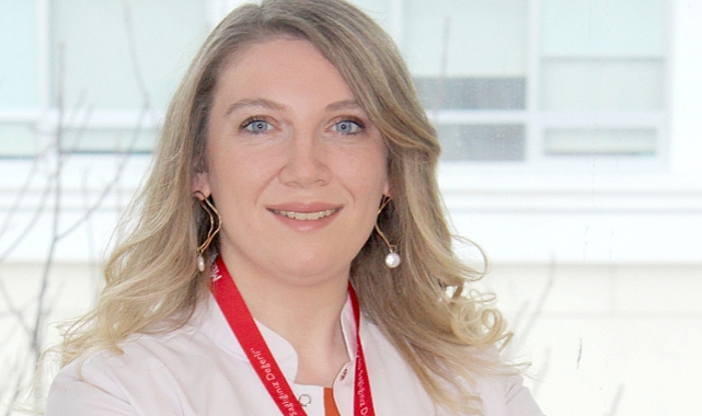  Yılbaşı sofrasında sağlıklı beslenmek için uyulması gereken altın kurallar